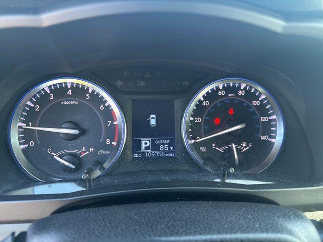used 2014 Toyota Highlander car, priced at $17,701