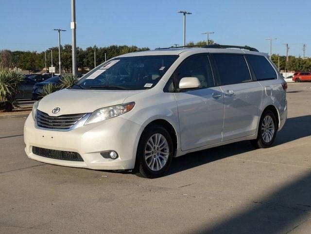 used 2015 Toyota Sienna car, priced at $18,381