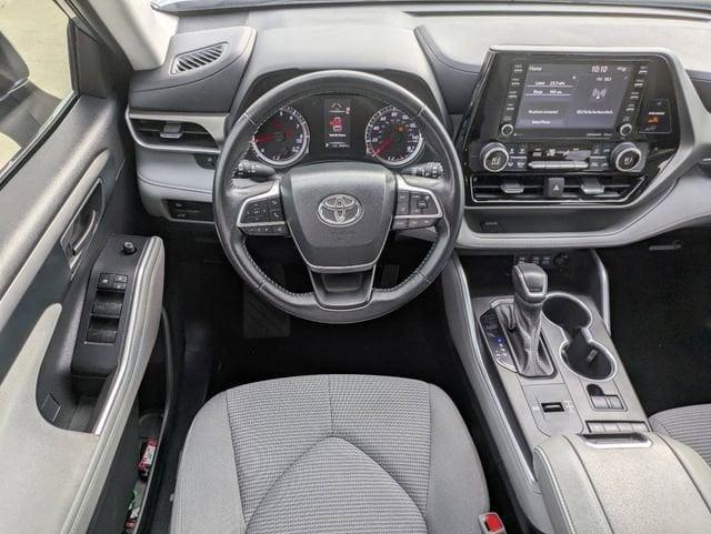 used 2022 Toyota Highlander car, priced at $29,891