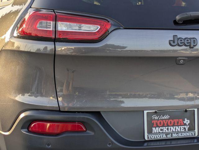 used 2018 Jeep Cherokee car, priced at $15,760