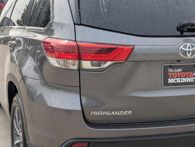 used 2018 Toyota Highlander car, priced at $24,580