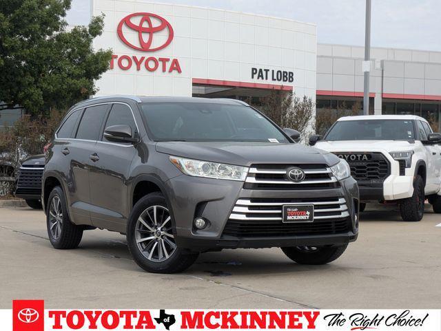 used 2018 Toyota Highlander car, priced at $24,580