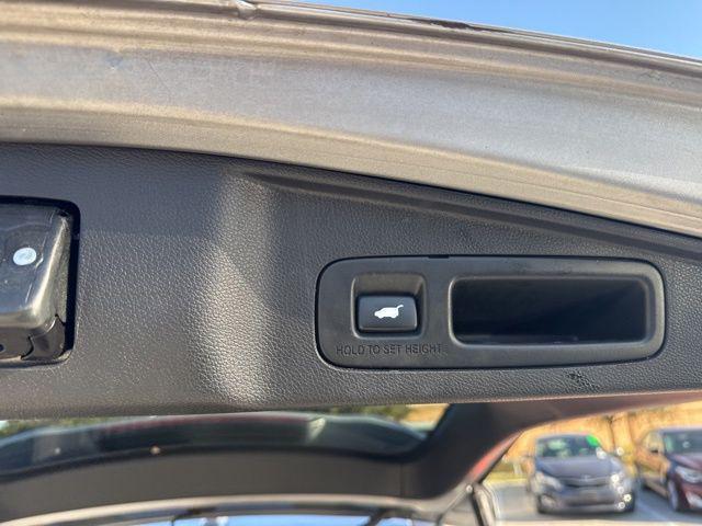 used 2017 Honda CR-V car, priced at $17,426