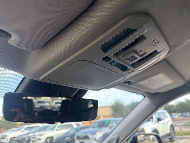 used 2022 Toyota Highlander car, priced at $39,688