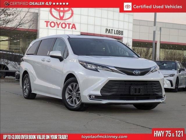 used 2023 Toyota Sienna car, priced at $45,481