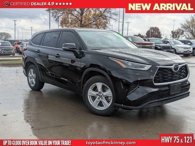 used 2022 Toyota Highlander car, priced at $29,881