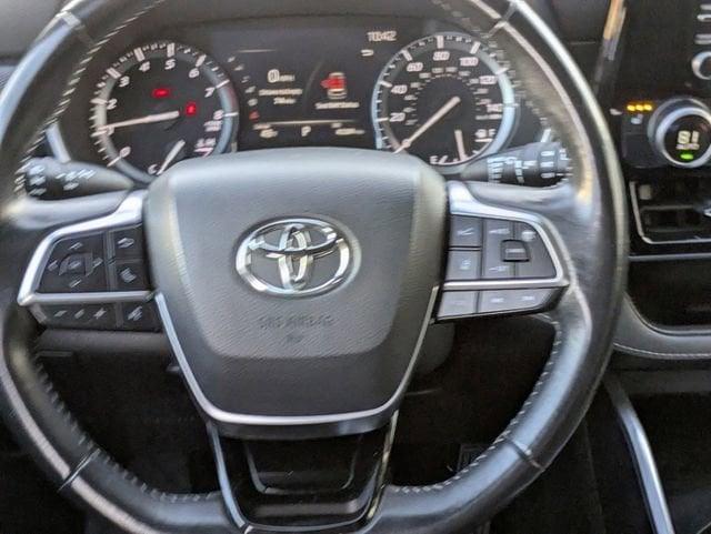 used 2021 Toyota Highlander car, priced at $36,871