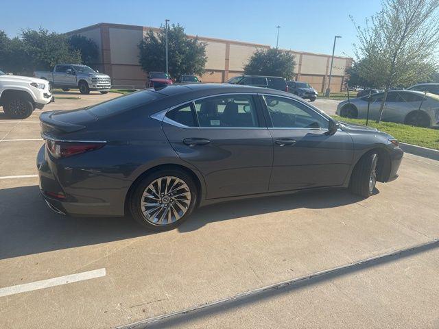used 2024 Lexus ES 350 car, priced at $47,944