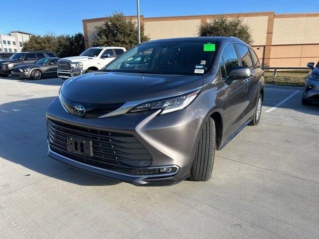 used 2022 Toyota Sienna car, priced at $45,871