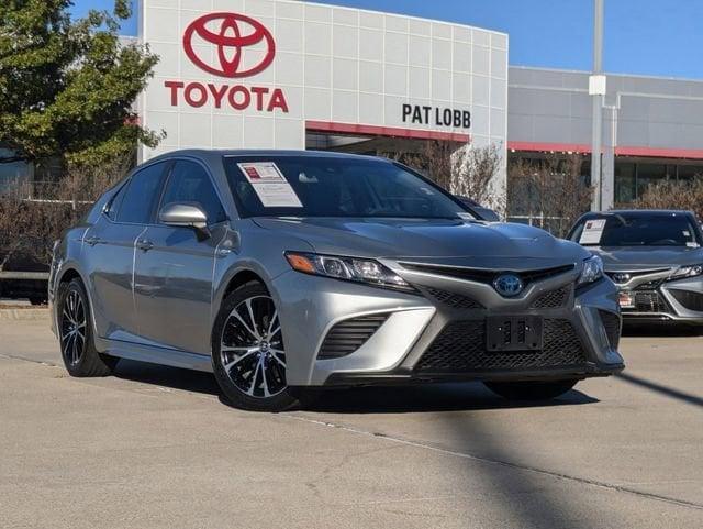 used 2020 Toyota Camry Hybrid car, priced at $23,681