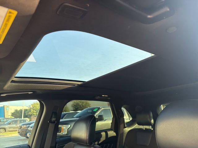 used 2019 Ford Edge car, priced at $17,729