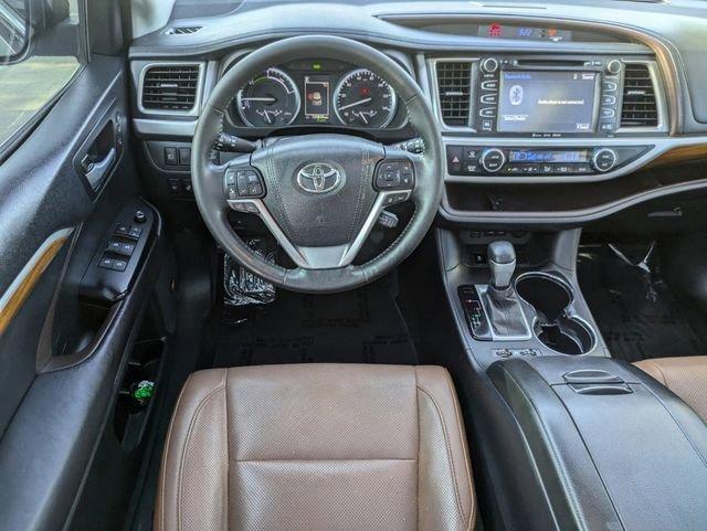 used 2017 Toyota Highlander Hybrid car, priced at $22,971