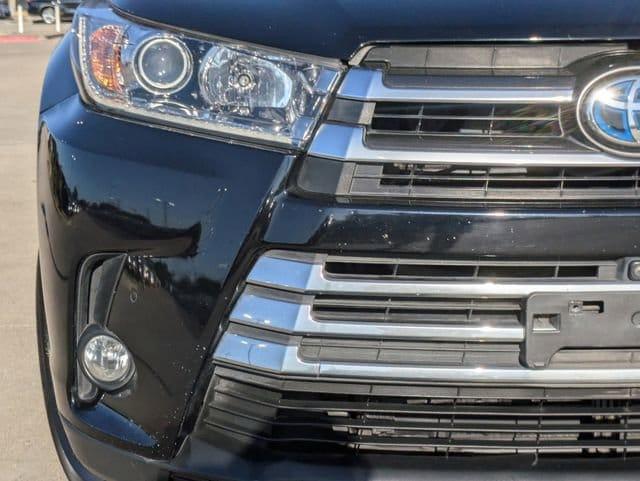 used 2017 Toyota Highlander Hybrid car, priced at $22,971