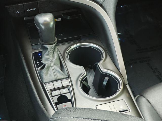 used 2022 Toyota Camry Hybrid car, priced at $26,553