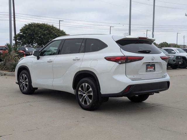 used 2022 Toyota Highlander car, priced at $36,345