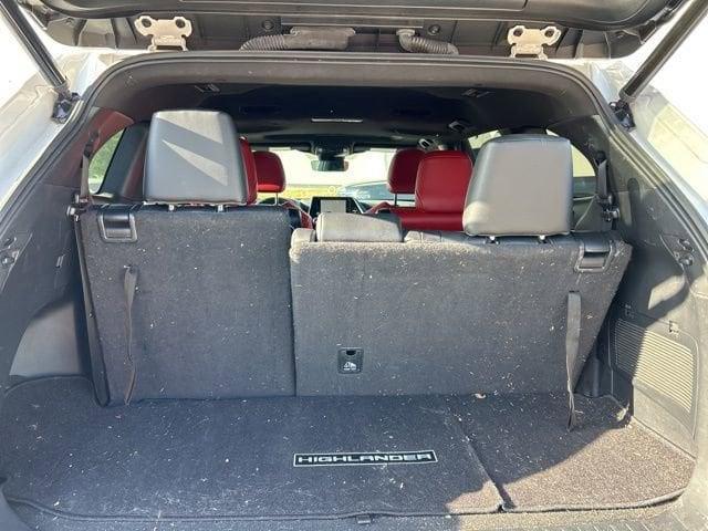 used 2023 Toyota Highlander car, priced at $41,111