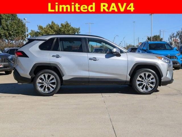 used 2020 Toyota RAV4 car, priced at $25,864