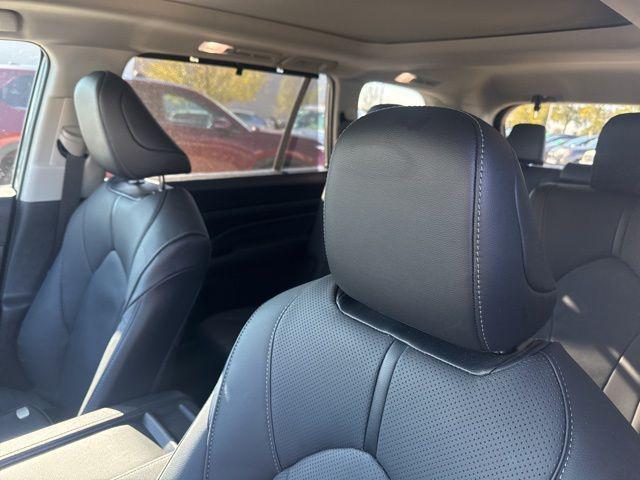 used 2025 Toyota Grand Highlander car, priced at $54,961