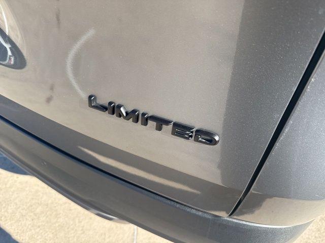 used 2025 Toyota Grand Highlander car, priced at $54,961