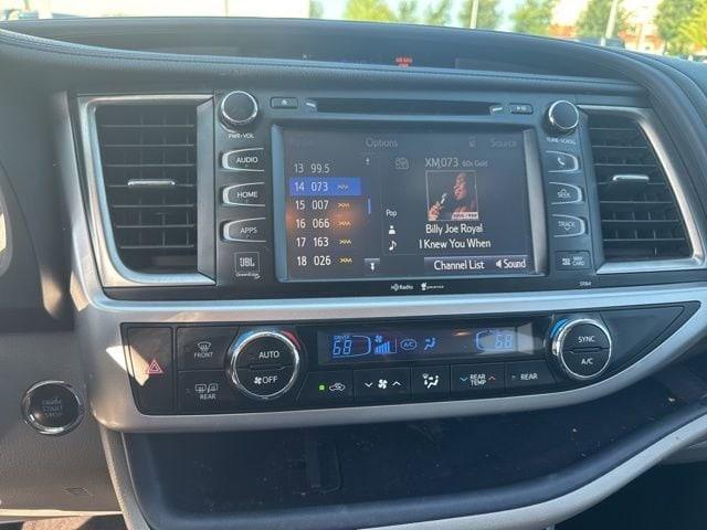 used 2015 Toyota Highlander car, priced at $20,902