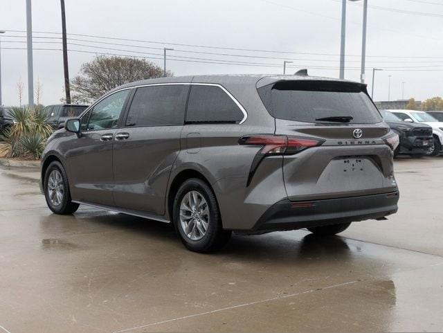 used 2022 Toyota Sienna car, priced at $36,482