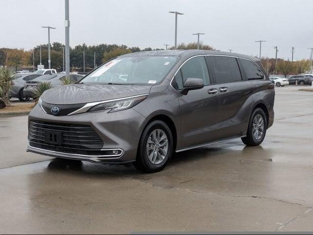 used 2022 Toyota Sienna car, priced at $36,482