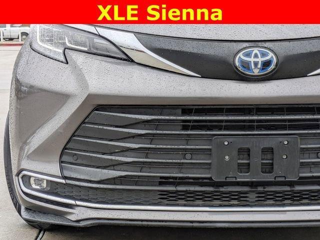 used 2022 Toyota Sienna car, priced at $36,482