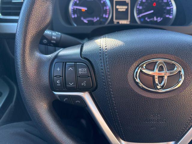 used 2019 Toyota Highlander car, priced at $22,528