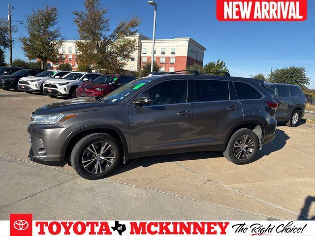 used 2019 Toyota Highlander car, priced at $22,528