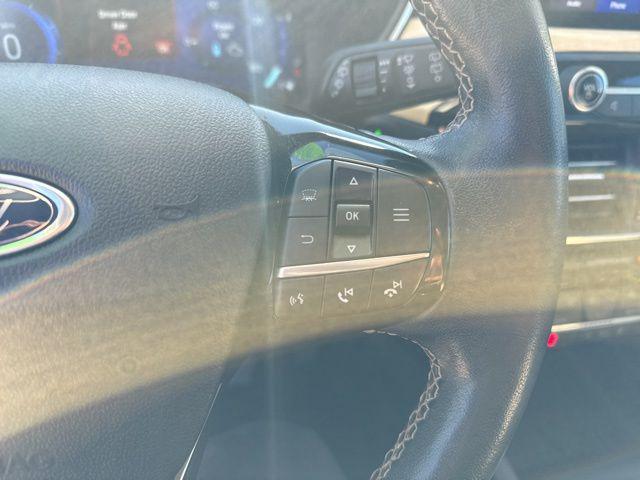 used 2022 Ford Escape car, priced at $25,392