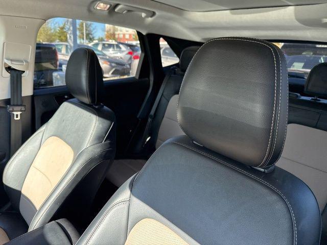 used 2022 Ford Escape car, priced at $25,392