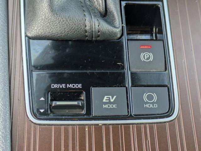 used 2023 Toyota Sienna car, priced at $38,095