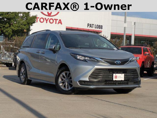 used 2023 Toyota Sienna car, priced at $38,095
