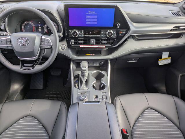 new 2026 Toyota Highlander car, priced at $52,462