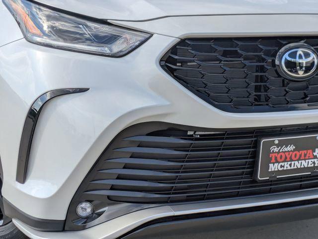 new 2026 Toyota Highlander car, priced at $52,462