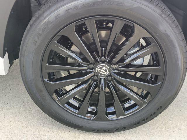 new 2026 Toyota Highlander car, priced at $52,462