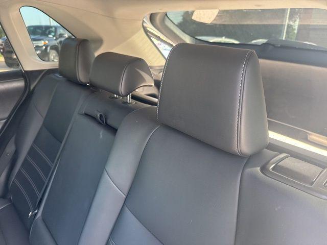 used 2020 Toyota RAV4 car, priced at $27,670