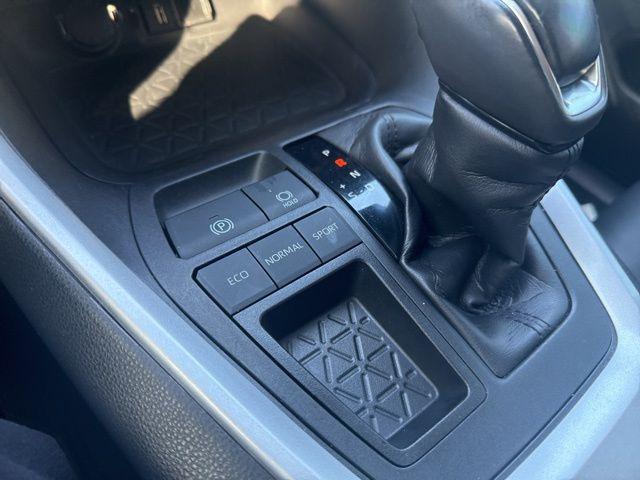 used 2020 Toyota RAV4 car, priced at $27,670