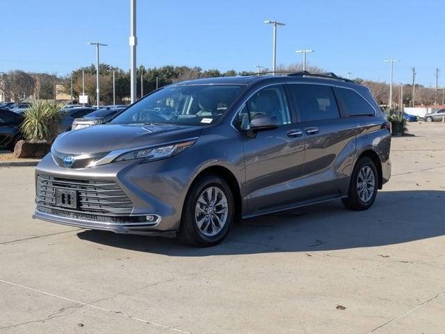 used 2022 Toyota Sienna car, priced at $41,981