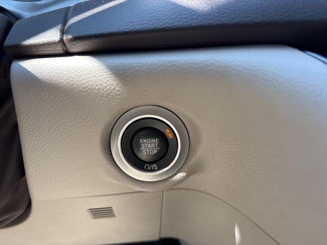 used 2017 Chrysler Pacifica car