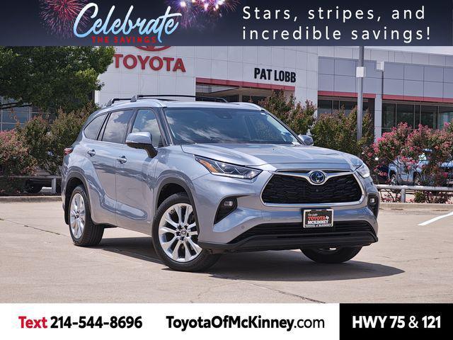used 2024 Toyota Highlander Hybrid car, priced at $50,532
