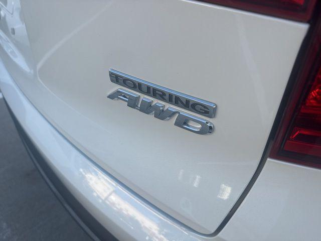 used 2018 Honda Pilot car, priced at $25,267