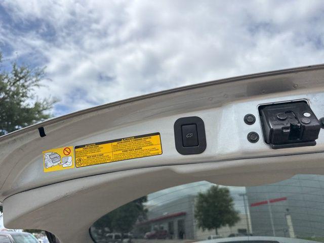 used 2015 Toyota Venza car, priced at $13,989