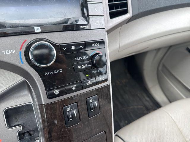 used 2015 Toyota Venza car, priced at $13,989