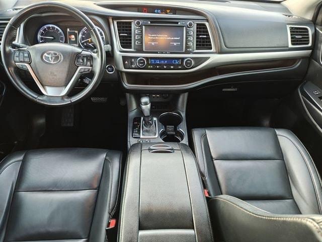 used 2019 Toyota Highlander car, priced at $21,983