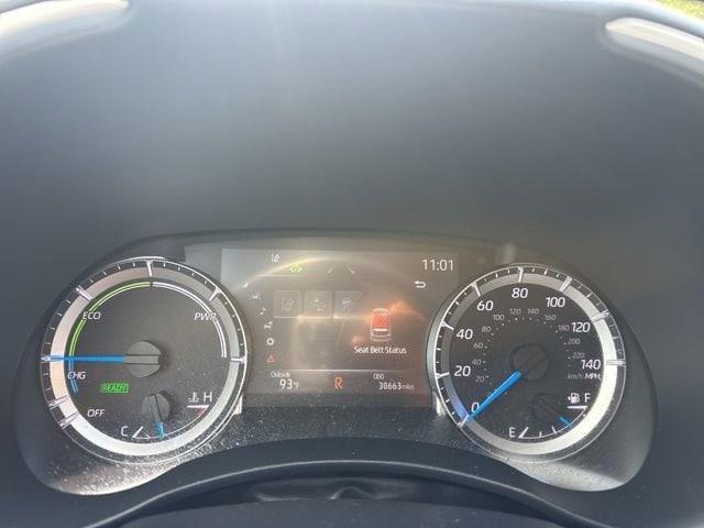 used 2023 Toyota Highlander Hybrid car, priced at $44,401