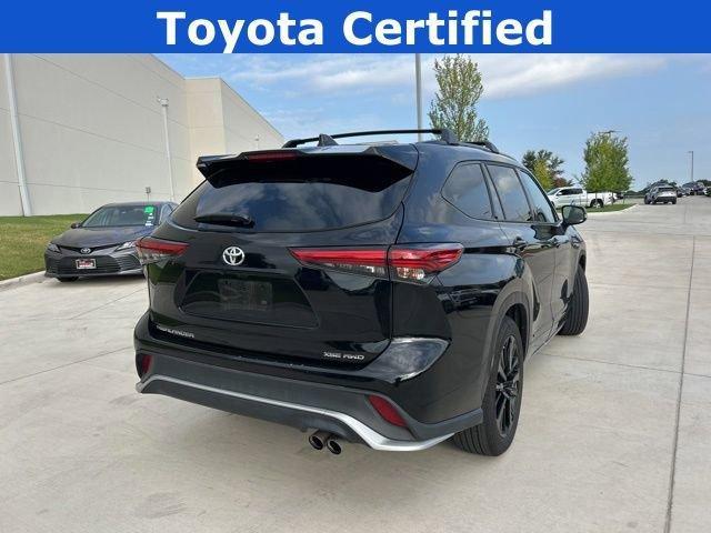used 2023 Toyota Highlander car, priced at $42,579