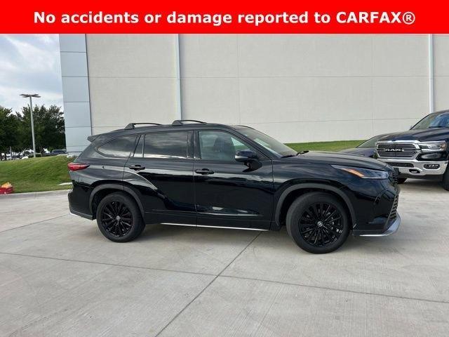 used 2023 Toyota Highlander car, priced at $42,579