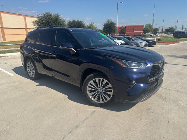 used 2023 Toyota Highlander car, priced at $44,717