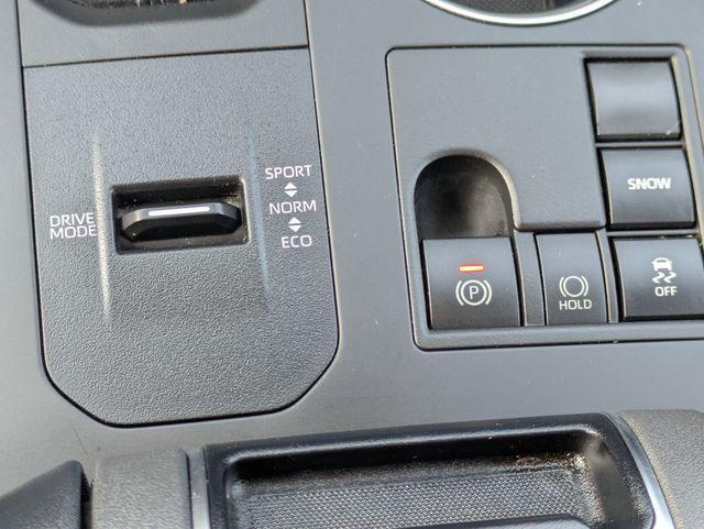 used 2023 Toyota Highlander car, priced at $37,124